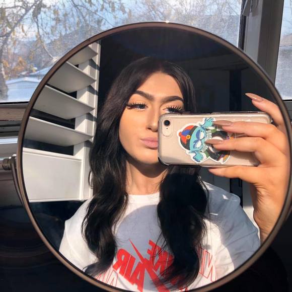 Meet your Posher, Rachael - Picture 1 of 1